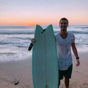 Meet your Posher, Anthony